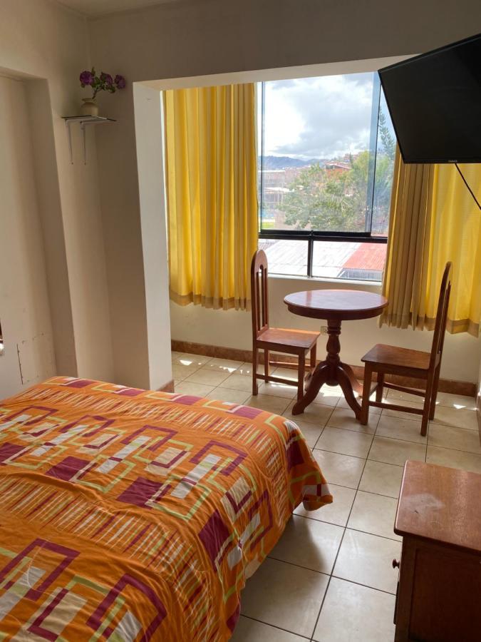 Bella Esmeralda Cuzco Buitenkant foto